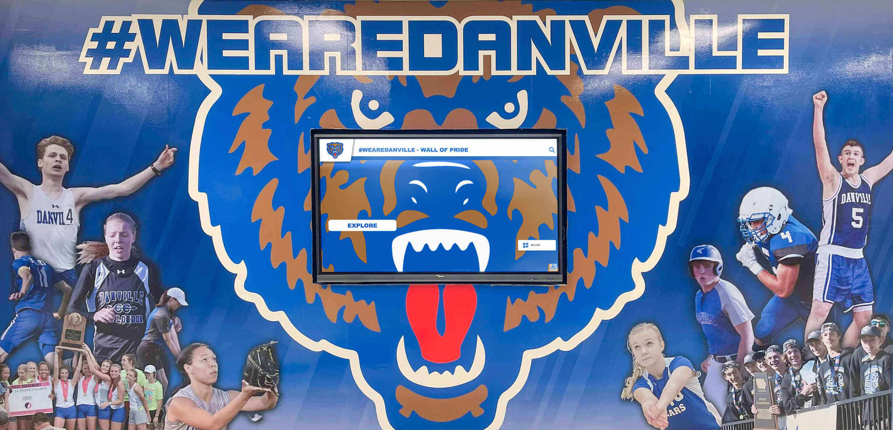 Budget-friendly recognition display using standard mounting